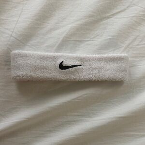 White nike headband w/ black swoosh